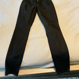 Black skinny jeans